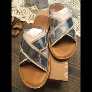 Toms Silver Sandals